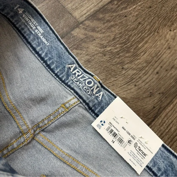 Arizona Jean Vintage Straight High Rise Paint Splash Design Junior Jeans Sz 14 - Picture 3 of 11